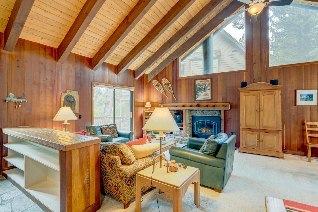 Grizzly Cabin Траки Экстерьер фото