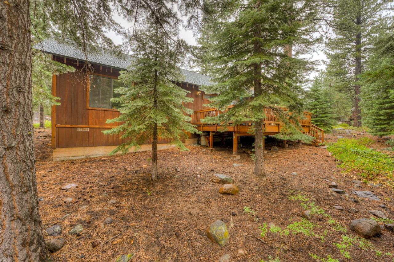 Grizzly Cabin Траки Экстерьер фото